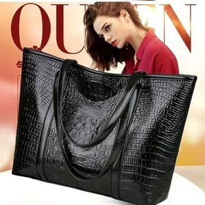 Sleek Black Tote with Crocodile Texture and Spacious Design